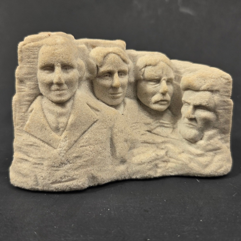 Vintage Mount Rushmore Souvenir Figurine Sandstone Style Sculpture South Dakota